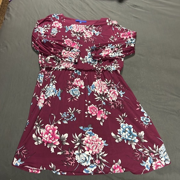 Floral Dress - Picture 3 of 5